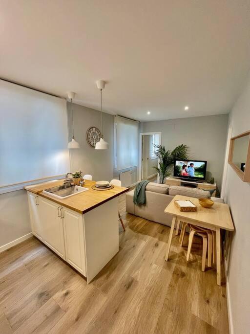 Apartamento Centrico Понтеведра Екстер'єр фото